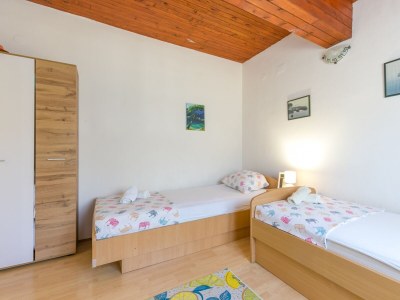 Holiday house Four-bedroom house with terrace Okrug Donji, Čiovo K-2403 - Outdoor photo 42