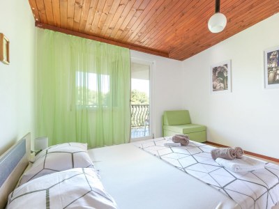 Holiday house Four-bedroom house with terrace Okrug Donji, Čiovo K-2403 - Outdoor photo 47