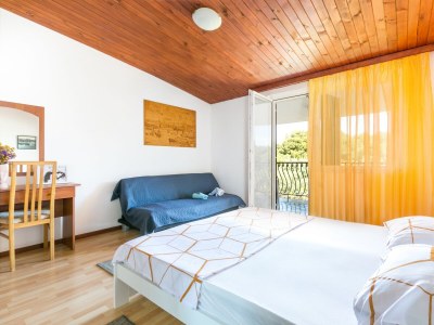 Holiday house Four-bedroom house with terrace Okrug Donji, Čiovo K-2403 - Outdoor photo 48