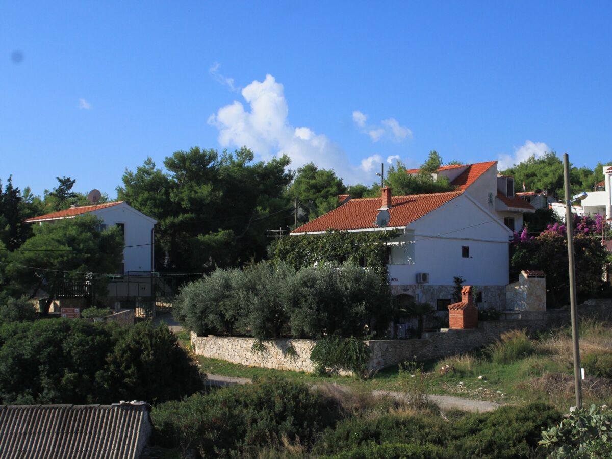 Apartment Two bedroom apartment with terrace and sea view Rukavac, Vis A-2411-a - Outdoor photo 3