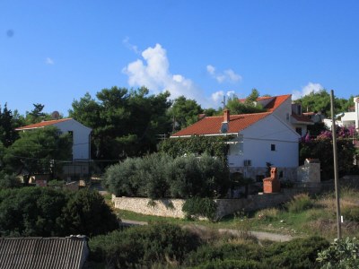 Apartment Two bedroom apartment with terrace and sea view Rukavac, Vis A-2411-a - Outdoor photo 3