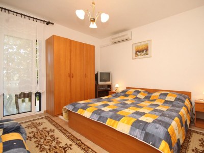 Apartment Two bedroom apartment with terrace and sea view Rukavac, Vis A-2411-a - Outdoor photo 13