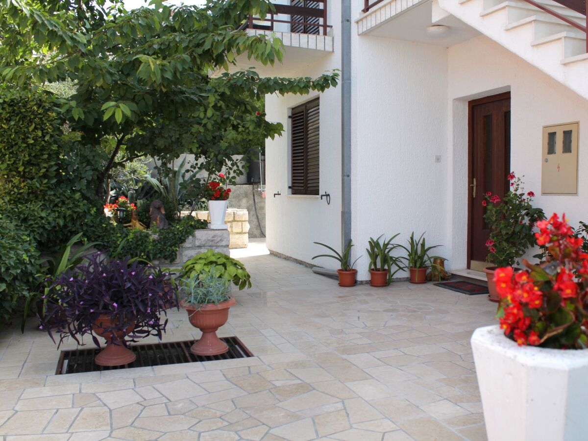 Apartment Apartments with parking space Novi Vinodolski - 2421 - Outdoor photo 5