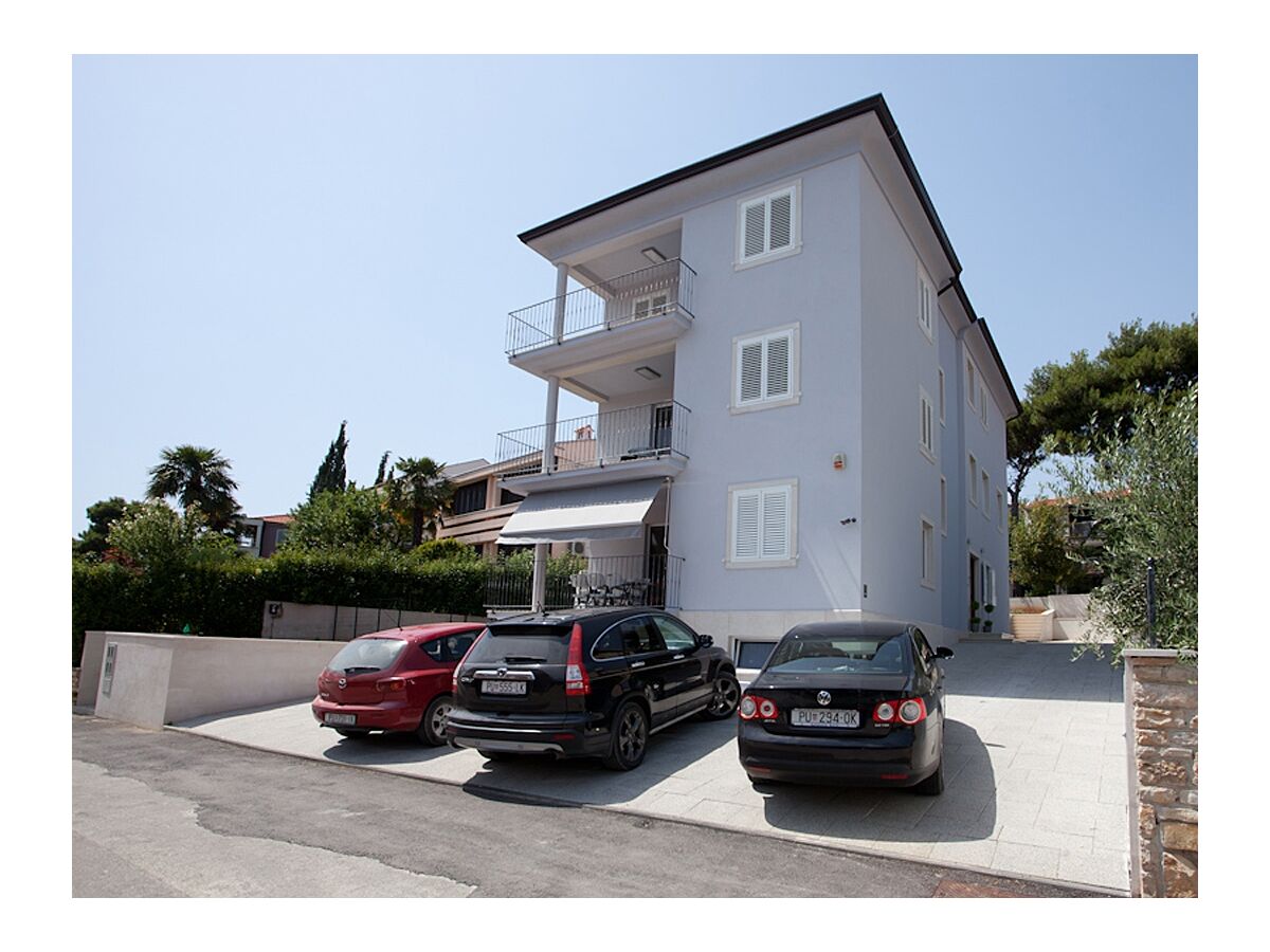 Apartment Three bedroom apartment with terrace Rovinj A-3393-a - Outdoor photo 2