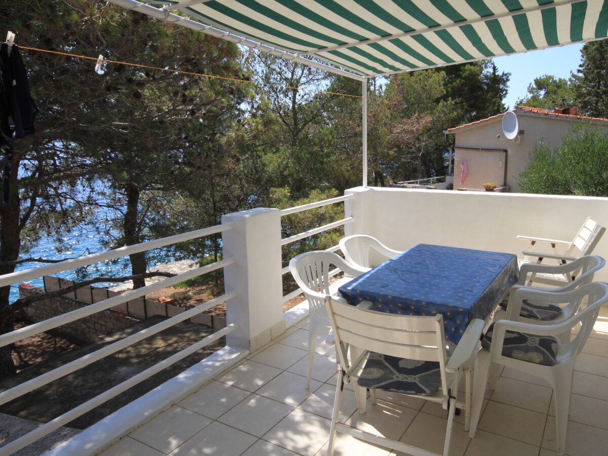 Apartment Three bedroom apartment near beach Lavdara, Dugi otok A-3454-a