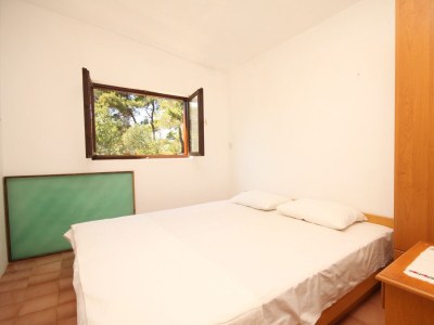 Apartment Three bedroom apartment near beach Lavdara, Dugi otok A-3454-a - Outdoor photo 11