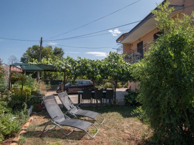 Apartment Two bedroom apartment with balcony and sea view Umag A-2529-c - Outdoor photo 3