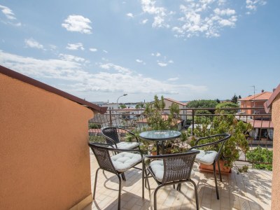 Apartment Two bedroom apartment with balcony and sea view Umag A-2529-c - Outdoor photo 17