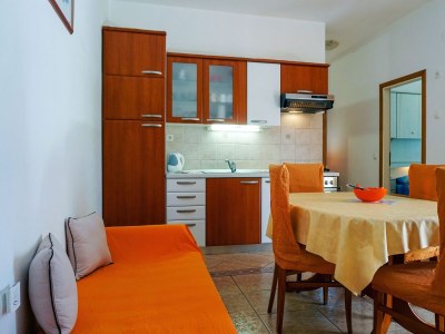 Apartment Two bedroom apartment near beach Lumbarda, Korčula A-3554-a - Outdoor photo 25