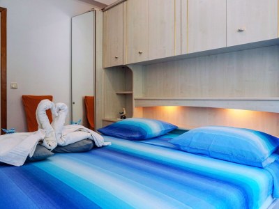 Apartment Two bedroom apartment near beach Lumbarda, Korčula A-3554-a - Outdoor photo 32