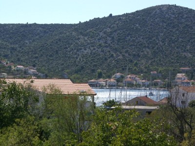 Apartment Two bedroom apartment with terrace and sea view Vinišće, Trogir A-4276-a - Outdoor photo 33