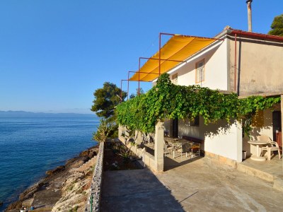 Holiday house Four-bedroom house near beach Cove Lučica, Hvar K-4034 in Gdinj - Holiday house