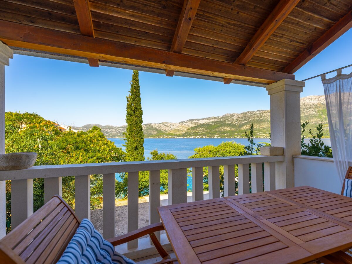 Apartment One bedroom apartment with terrace and sea view Medvinjak, Korčula A-4439-a