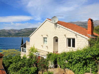 Apartment One bedroom apartment with terrace and sea view Medvinjak, Korčula A-4439-a - Outdoor photo 4