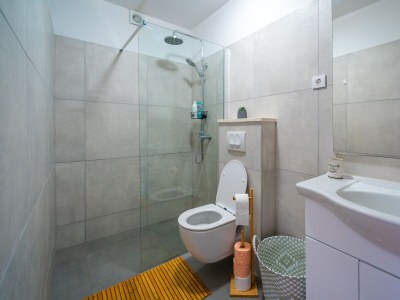 Apartment One bedroom apartment with terrace and sea view Medvinjak, Korčula A-4439-a - Outdoor photo 31