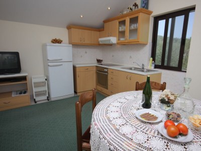 Apartment Two bedroom apartment near beach Cove Mala Lamjana, Ugljan A-347-b - Outdoor photo 18