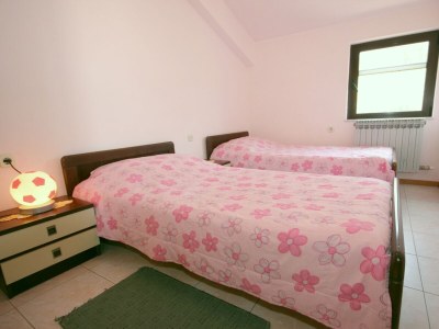 Apartment Two bedroom apartment near beach Cove Mala Lamjana, Ugljan A-347-b - Outdoor photo 22