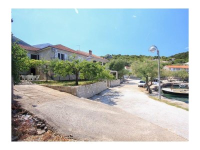Apartment Comfortable and spacious apartment near beach Cove Velika Prapratna, Pelješac A-4515-c - Outdoor photo 7