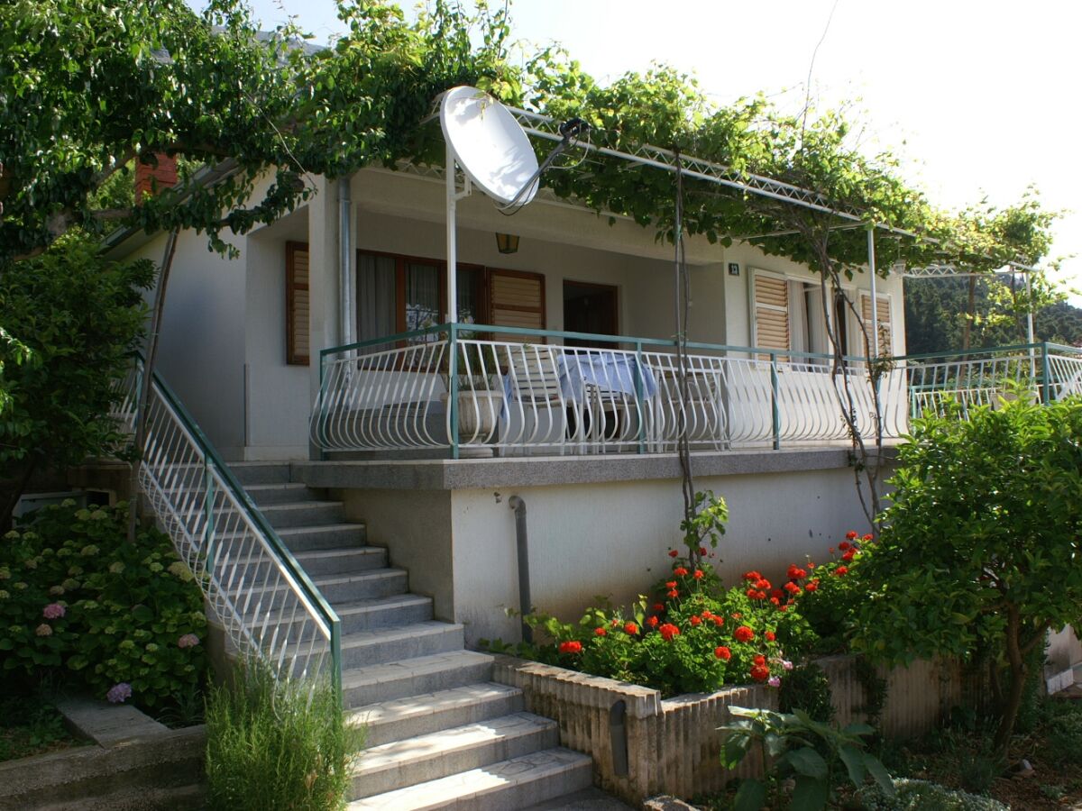 Apartment Two bedroom apartment near beach Kučište - Perna, Pelješac A-4540-a - Outdoor photo 2