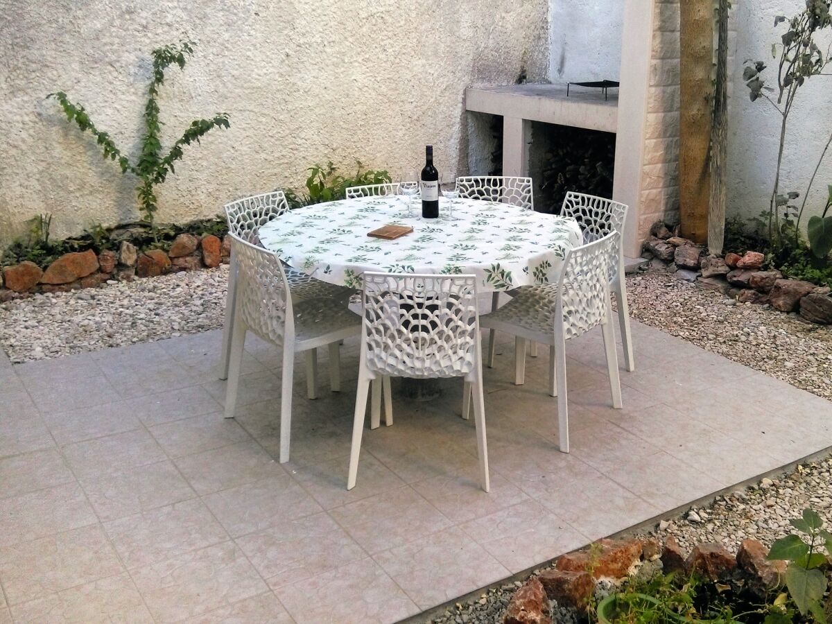 Apartment Two bedroom apartment with terrace Bol, Brač A-4658-a - Outdoor photo 5