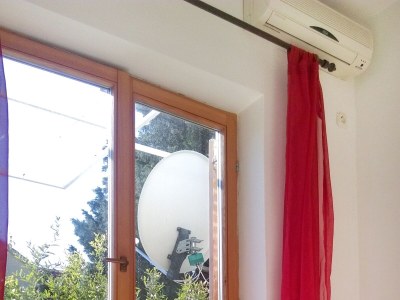 Apartment Two bedroom apartment with terrace Bol, Brač A-4658-a - Outdoor photo 23