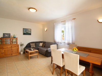 Apartment Three bedroom apartment with terrace and sea view Splitska, Brač A-2867-a - Outdoor photo 9