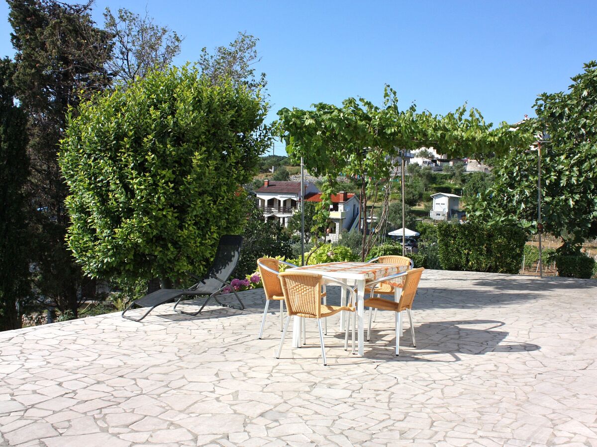 Apartment Two bedroom apartment with terrace and sea view Kampor, Rab A-5058-a