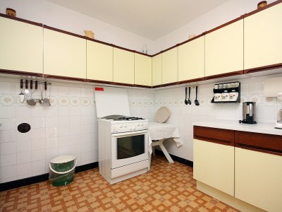 Apartment Two bedroom apartment with terrace and sea view Kampor, Rab A-5058-a - Outdoor photo 15