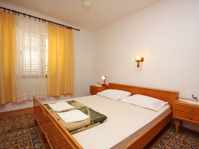 Apartment Two bedroom apartment with terrace and sea view Kampor, Rab A-5058-a - Outdoor photo 17