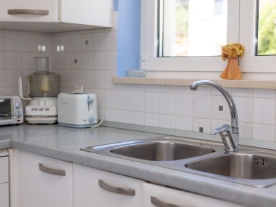 Apartment Three bedroom apartment with terrace and sea view Sumartin, Brač A-2940-d - Outdoor photo 12