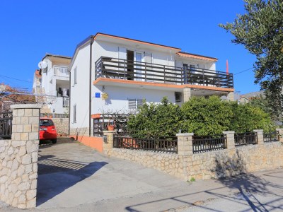 Apartment Two bedroom apartment near beach Seget Vranjica, Trogir A-6094-a in Seget Vranjica - Apartment