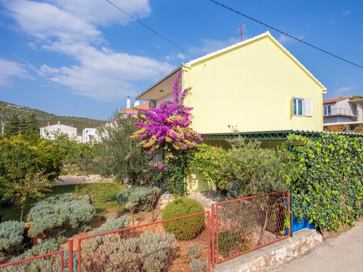 Holiday house Three bedroom house with terrace Poljica, Trogir K-5161 - Outdoor photo 5