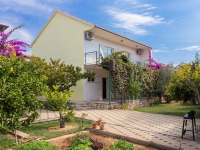 Holiday house Three bedroom house with terrace Poljica, Trogir K-5161 - Outdoor photo 2