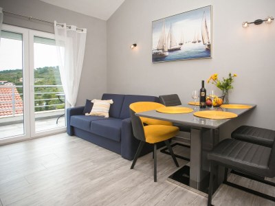 Apartment Two bedroom apartment with terrace and sea view Nečujam, Šolta A-5178-a - Outdoor photo 6