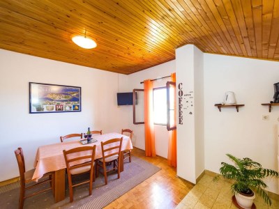 Apartment Three bedroom apartment with terrace Nin, Zadar A-6151-a - Outdoor photo 9