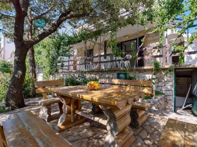 Apartment Three bedroom apartment near beach Cove Pokrivenik, Hvar A-5223-b - Outdoor photo 10