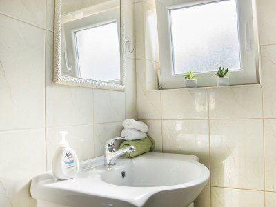 Apartment One bedroom apartment near beach Mali Iž, Iž A-6163-b - Outdoor photo 20