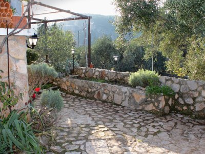 Apartment Two bedroom apartment with terrace and sea view Cove Pokrivenik, Hvar A-5224-a - Outdoor photo 9