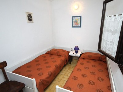 Apartment Two bedroom apartment with terrace and sea view Cove Pokrivenik, Hvar A-5224-a - Outdoor photo 21