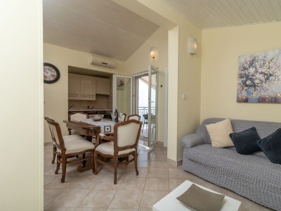 Apartment Three bedroom apartment near beach Rastići, Čiovo A-5233-a - Outdoor photo 14