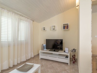 Apartment Three bedroom apartment near beach Rastići, Čiovo A-5233-a - Outdoor photo 15