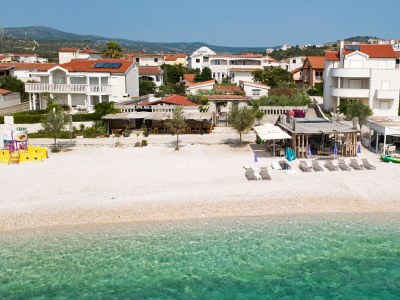 Holiday house Comfortable and spacious house near beach Rogoznica K-6226 - Outdoor photo 2