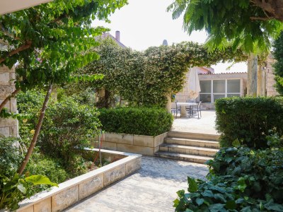 Holiday house Comfortable and spacious house near beach Rogoznica K-6226 - Outdoor photo 9