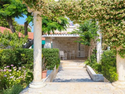 Holiday house Comfortable and spacious house near beach Rogoznica K-6226 - Outdoor photo 12