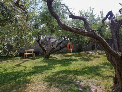 Holiday house Comfortable and spacious house near beach Rogoznica K-6226 - Outdoor photo 19