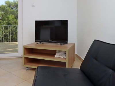 Apartment Three bedroom apartment with terrace Omišalj, Krk A-5298-a - Outdoor photo 11