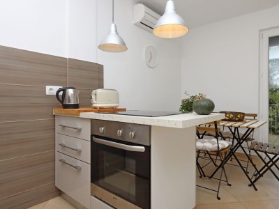 Apartment Three bedroom apartment with terrace Omišalj, Krk A-5298-a - Outdoor photo 15