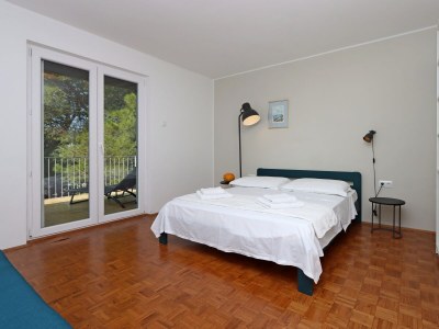 Apartment Three bedroom apartment with terrace Omišalj, Krk A-5298-a - Outdoor photo 16