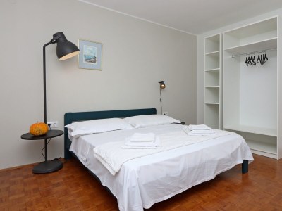 Apartment Three bedroom apartment with terrace Omišalj, Krk A-5298-a - Outdoor photo 18