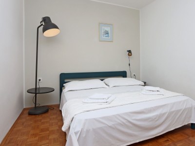 Apartment Three bedroom apartment with terrace Omišalj, Krk A-5298-a - Outdoor photo 21